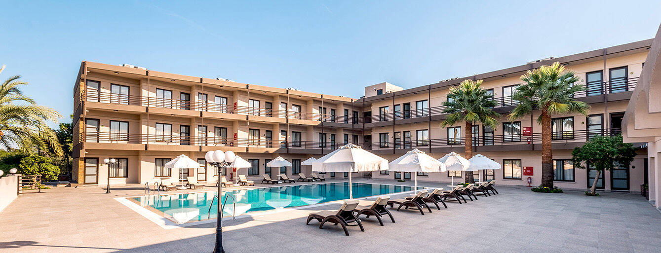 Oscar Park Hotel Next To Antic City Salamis Famagusta  Buitenkant foto